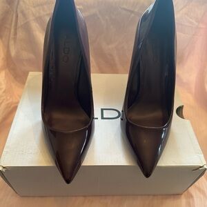 Aldo Women's Glossy Eggplant,Purple Patent Leather Heels